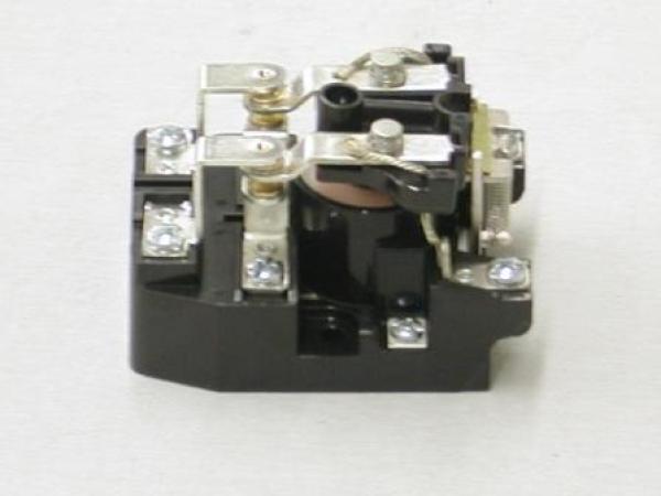 Relay - DPDT, 230 VAC, 20 Amp